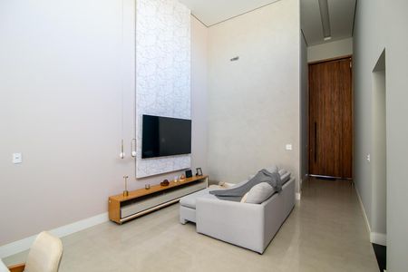 Casa de condomínio para alugar com 270m², 3 quartos e 4 vagasSala