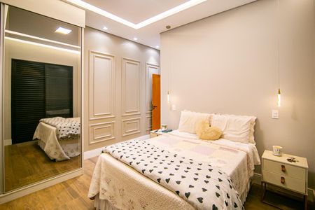 Casa de condomínio para alugar com 270m², 3 quartos e 4 vagasSuite