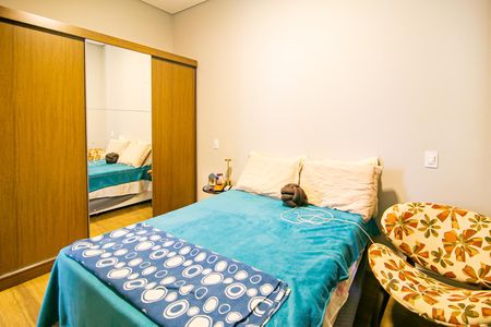 Casa de condomínio para alugar com 270m², 3 quartos e 4 vagasQuarto 2