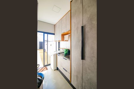 Casa de condomínio para alugar com 270m², 3 quartos e 4 vagasLavanderia