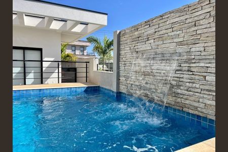 Casa à venda com 3 quartos, 270m² em Swiss Park, Campinas