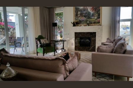 Casa à venda com 4 quartos, 485m² em Swiss Park, Campinas