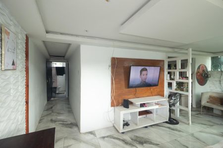 Casa para alugar com 100m², 2 quartos e sem vagaSala