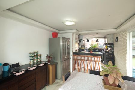 Casa para alugar com 100m², 2 quartos e sem vagaCopa