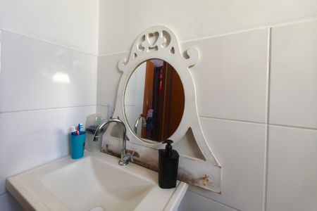 Apartamento à venda com 42m², 2 quartos e 1 vaga Apartamento à venda com 42m², 2 quartos e 1 vagaBanheiro