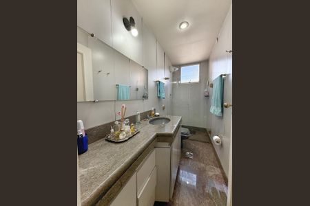 Apartamento à venda com 110m², 1 quarto e 1 vagaBanheiro 