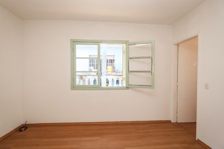 Casa à venda com 236m², 5 quartos e 3 vagasSuíte