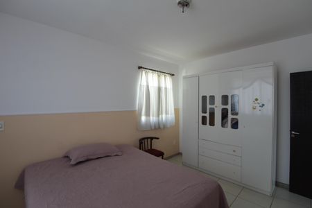 Casa à venda com 520m², 4 quartos e 3 vagasQuarto