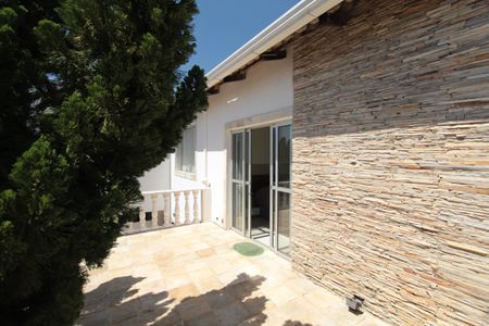 Casa à venda com 520m², 4 quartos e 3 vagasVaranda da Suite 2