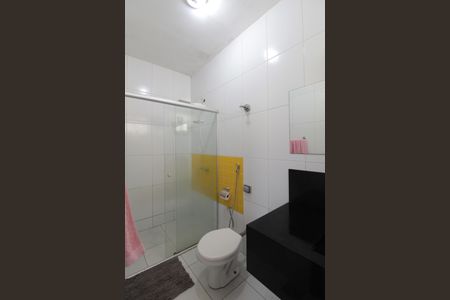 Casa à venda com 520m², 4 quartos e 3 vagasCasa 2 | Banheiro da Suite