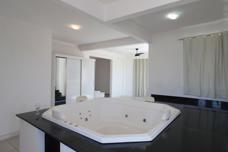 Casa à venda com 520m², 4 quartos e 3 vagasBanheiro e Closet da Suite 1