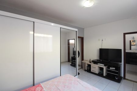 Casa à venda com 520m², 4 quartos e 3 vagasCasa 2 | Suite