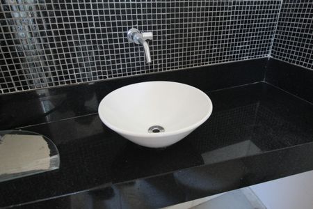 Casa à venda com 520m², 4 quartos e 3 vagasBanheiro da Sauna