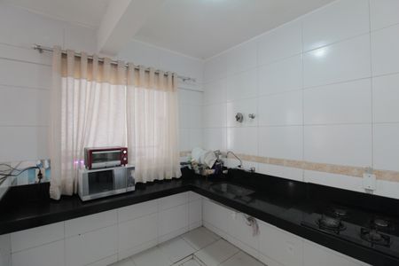 Casa à venda com 520m², 4 quartos e 3 vagasCasa 2 | Cozinha