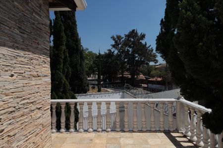 Casa à venda com 520m², 4 quartos e 3 vagasVaranda da Suite 2