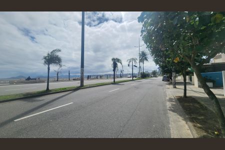 Studio para alugar com 45m², 1 quarto e sem vaga Studio para alugar com 45m², 1 quarto e sem vagaVista da Rua