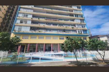 Studio para alugar com 45m², 1 quarto e sem vaga Studio para alugar com 45m², 1 quarto e sem vagaFachada