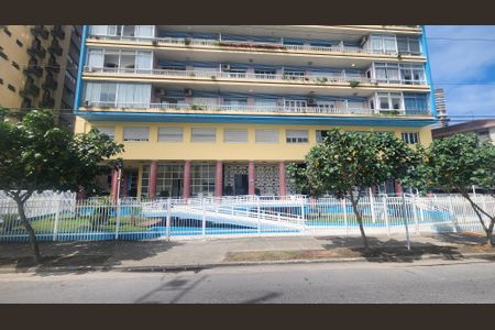 Studio para alugar com 45m², 1 quarto e sem vaga Studio para alugar com 45m², 1 quarto e sem vagaFachada