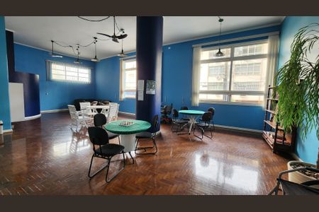 Studio para alugar com 45m², 1 quarto e sem vaga Studio para alugar com 45m², 1 quarto e sem vagaÁrea comum - Sala de Jogos