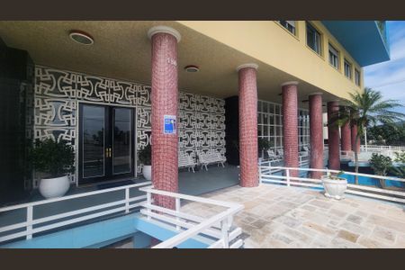 Studio para alugar com 45m², 1 quarto e sem vaga Studio para alugar com 45m², 1 quarto e sem vagaFachada