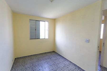 Quarto 1 de apartamento para alugar com 2 quartos, 50m² em Jardim Umuarama, São Paulo