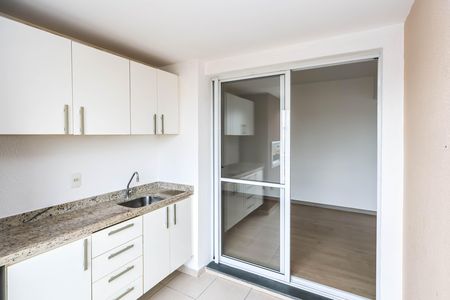 Varanda Sala de apartamento à venda com 2 quartos, 57m² em Vila Gumercindo, São Paulo