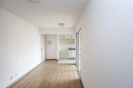 Sala de apartamento à venda com 2 quartos, 57m² em Vila Gumercindo, São Paulo