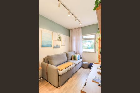 Apartamento à venda com 42m², 1 quarto e 1 vagaSala