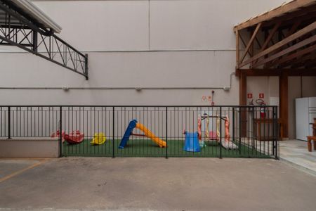 Apartamento para alugar com 60m², 2 quartos e 2 vagasÁrea comum - Playground