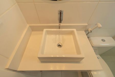 Apartamento para alugar com 60m², 2 quartos e 2 vagasBanheiro Suíte