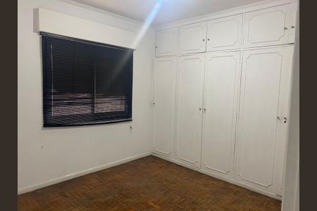 Casa à venda com 5 quartos, 250m² em Nova Piraju, São Paulo