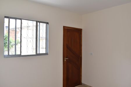 Sala de casa para alugar com 2 quartos, 63m² em Abranches, Curitiba