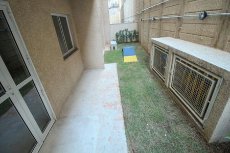 Apartamento à venda com 35m², 2 quartos e sem vagaÁrea comum