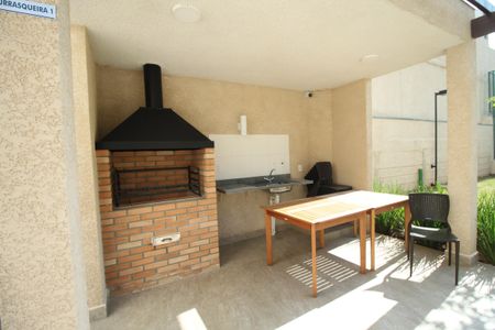 Apartamento à venda com 35m², 2 quartos e sem vagaÁrea comum