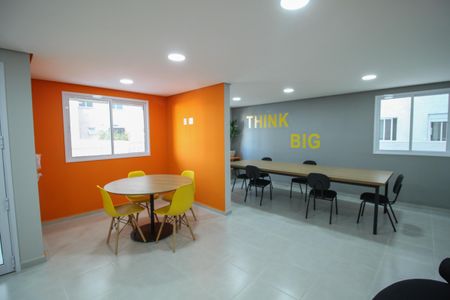 Apartamento à venda com 35m², 2 quartos e sem vagaÁrea comum