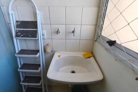 Apartamento à venda com 58m², 3 quartos e 1 vagaÁrea de Serviço