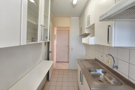Apartamento à venda com 58m², 3 quartos e 1 vagaCozinha