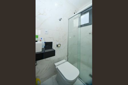 Apartamento à venda com 136m², 4 quartos e 2 vagas Apartamento à venda com 136m², 4 quartos e 2 vagasBanheiro da Suíte