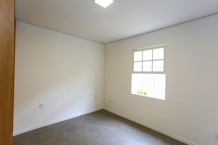 Quarto 2 de casa para alugar com 2 quartos, 140m² em Vila Morse, São Paulo