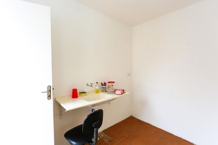 Casa para alugar com 140m², 2 quartos e 1 vagaEdícula - Cozinha