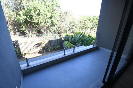 Casa de condomínio à venda com 404m², 4 quartos e 4 vagasQuarto Suíte 1 - Sacada