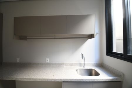 Casa de condomínio à venda com 404m², 4 quartos e 4 vagasÁrea de Serviço