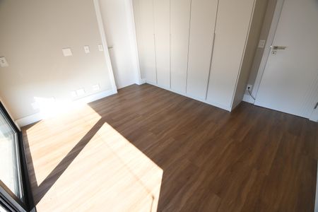 Casa de condomínio à venda com 404m², 4 quartos e 4 vagasQuarto Suíte 4