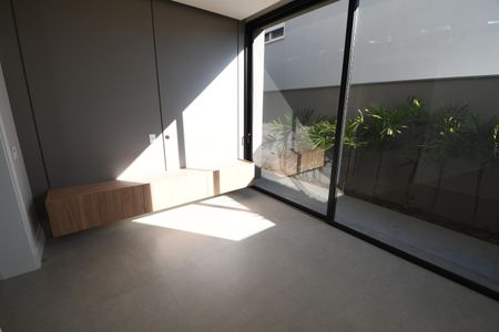 Casa de condomínio à venda com 404m², 4 quartos e 4 vagasSala 2