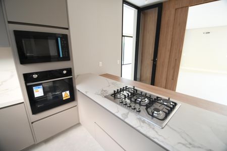 Casa de condomínio à venda com 404m², 4 quartos e 4 vagasCozinha