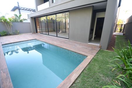 Casa de condomínio à venda com 404m², 4 quartos e 4 vagasPiscina
