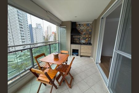 Apartamento à venda com 94m², 3 quartos e 2 vagas Apartamento à venda com 94m², 3 quartos e 2 vagasVaranda