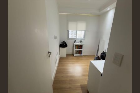 Apartamento à venda com 94m², 3 quartos e 2 vagas Apartamento à venda com 94m², 3 quartos e 2 vagasQuarto 3