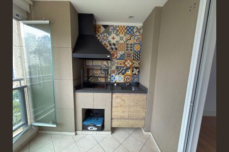 Apartamento à venda com 94m², 3 quartos e 2 vagas Apartamento à venda com 94m², 3 quartos e 2 vagasVaranda