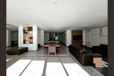 Apartamento à venda com 94m², 3 quartos e 2 vagas Apartamento à venda com 94m², 3 quartos e 2 vagasÁrea comum